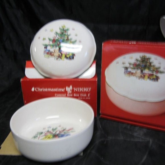 80'S NIKKO CHRISTMASTIME COVERED BON-BON DISH WITH LID CHRISTMAS TREE MOTIF $ea - Picture 2 of 9